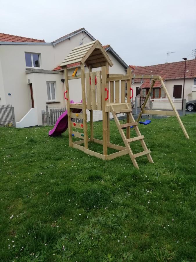 Jolie Maison A 200 M Des Plages Du Debarquement 滨海圣奥班 外观 照片